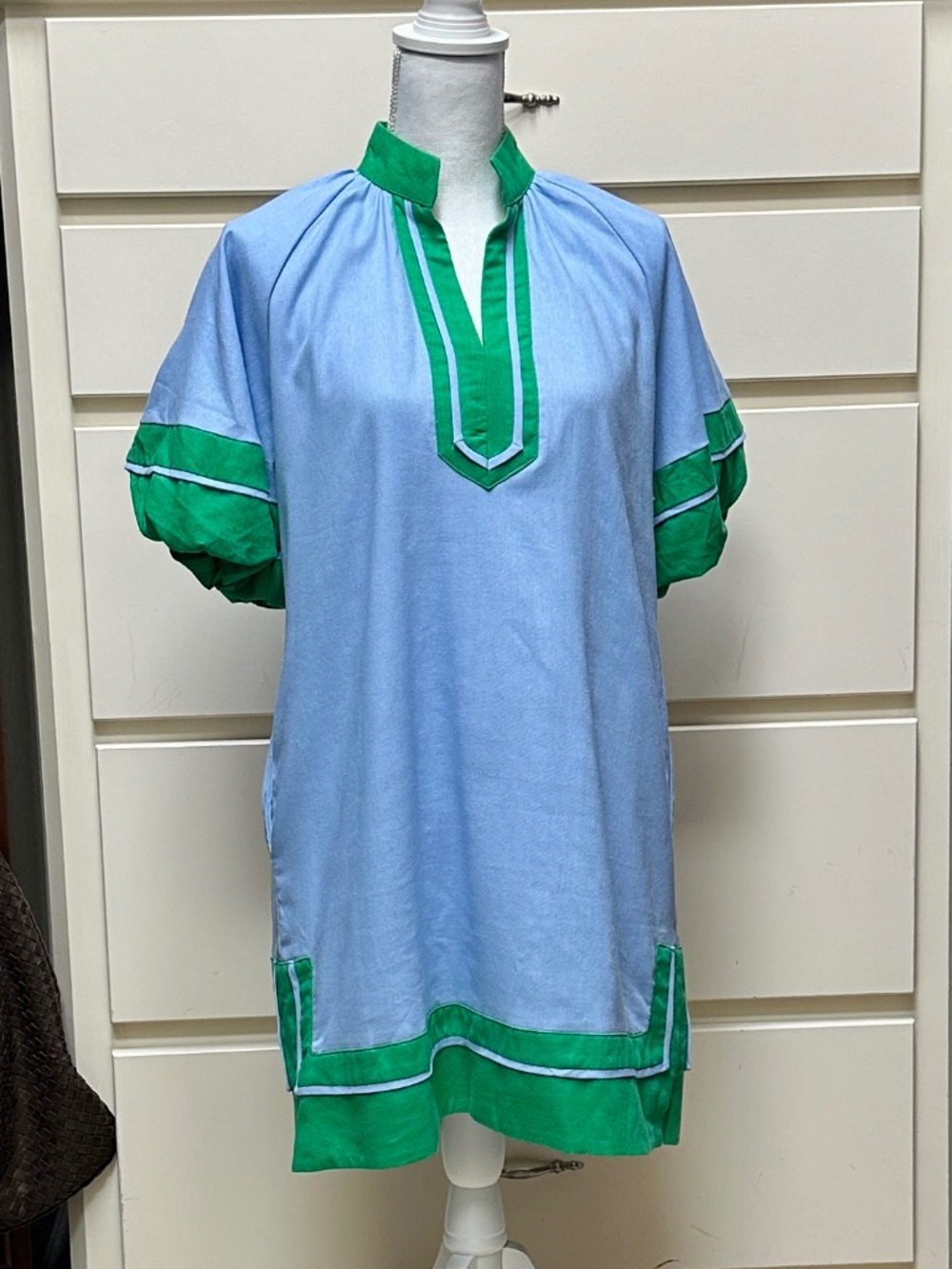 NWT entro Day Dress blue/green with lantern sleeves size S